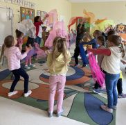 Zabawy ruchowe w grupie V Fiołki