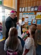 Wizyta Biskupa  Henryk Ciereszki w przedszkolu